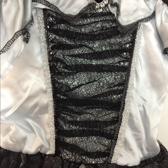 Gothic Spider  Bride Girls Costume Size M (8-10) - Picture 7 of 8